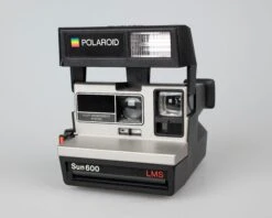 Polaroid Sun 600 LMS Instant Film Camera (serial D3D888340NA)(Polaroid Sun 600 Lms Instant Film Camera Serial D3d888340na) -Vintage Camera Store polaroid sun 600 RMS serial D3D888340NA 202303163390