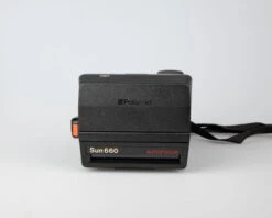 Polaroid Sun 660 Autofocus Instant Film Camera (serial E6R6069VE)(Polaroid Sun 660 Autofocus Instant Film Camera Serial E6r6069ve) -Vintage Camera Store polaroid sun 660 autofocus instant camera re serial E6R6069VE 202304123549