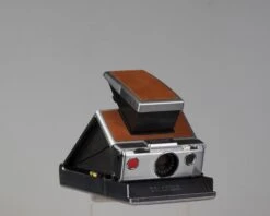 Polaroid SX-70 Instant Camera With Original Leather Case(Polaroid Sx 70 Instant Camera With Original Leather Case) -Vintage Camera Store polaroid sx 70 with Case 20211115 234