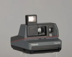 Polaroid Impulse Instant Camera With Original Case, Prism Lens Filter, Box, And Manual(Polaroid Impulse Instant Camera With Original Case Prism Lens Filter Box And Manual) -Vintage Camera Store polaroidimpluseboxmanualcaseprism20201127 734