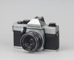 Praktica MTL 5 35mm Film SLR Camera With Rikenon 55mm F2.8 Lens And Ever-ready Case(Copy Of Praktica Mtl 5 35mm Film Slr Camera With Rikenon 52mm F2 8 Lens And Ever Ready Case) -Vintage Camera Store praktica MTL5 35mm Film camera with rikenon55mmf28 20200530 116