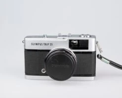 Olympus Trip 35 35mm Camera W/ Case And Manual (serial 1198715)(Olympus Trip 35 35mm Camera W Case And Manual Serial 1198715) -Vintage Camera Store redo olympus trip35 serial 1198715 202211052018202211052036