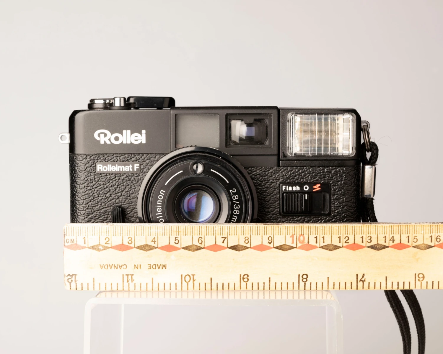 Rolleimat F 35mm Zone Focus Camera W/ Box, Case, And Manual(Rolleimat F 35mm Zone Focus Camera W Box Case And Manual) 5 Rolleimat F 35mm Zone Focus Camera W/ Box, Case, And Manual(Rolleimat F 35mm Zone Focus Camera W Box Case And Manual) - Image 5