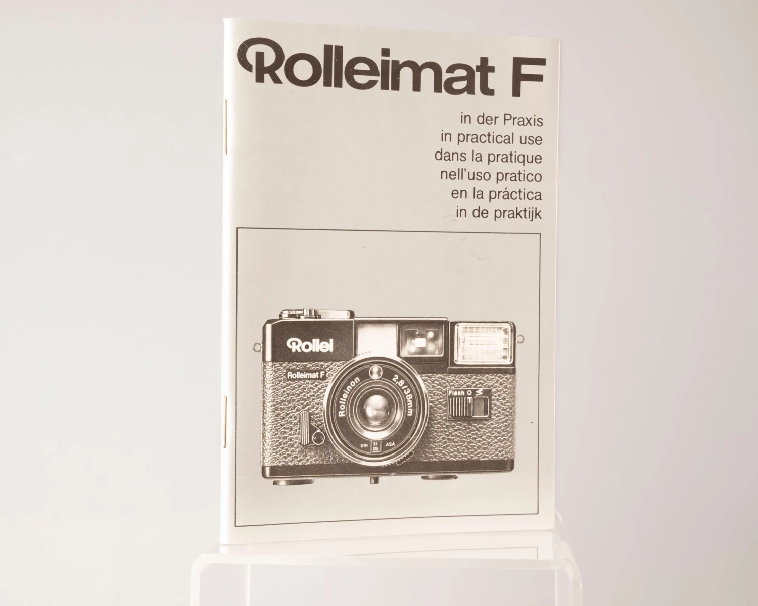 Rolleimat F 35mm Zone Focus Camera W/ Box, Case, And Manual(Rolleimat F 35mm Zone Focus Camera W Box Case And Manual) 7 Rolleimat F 35mm Zone Focus Camera W/ Box, Case, And Manual(Rolleimat F 35mm Zone Focus Camera W Box Case And Manual) - Image 7