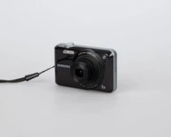 Samsung ES67 10 MP CCD Sensor Digicam W/ 4GB SD Card + Battery + Charger(Samsung Es67 10 Mp Ccd Sensor Digicam W 4gb Sd Card Battery Charger) -Vintage Camera Store samsung ES67 10megapixel digicam 20240727 2126