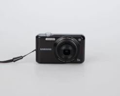 Samsung ES67 10 MP CCD Sensor Digicam W/ 4GB SD Card + Battery + Charger(Samsung Es67 10 Mp Ccd Sensor Digicam W 4gb Sd Card Battery Charger) -Vintage Camera Store samsung ES67 10megapixel digicam 20240727 2128
