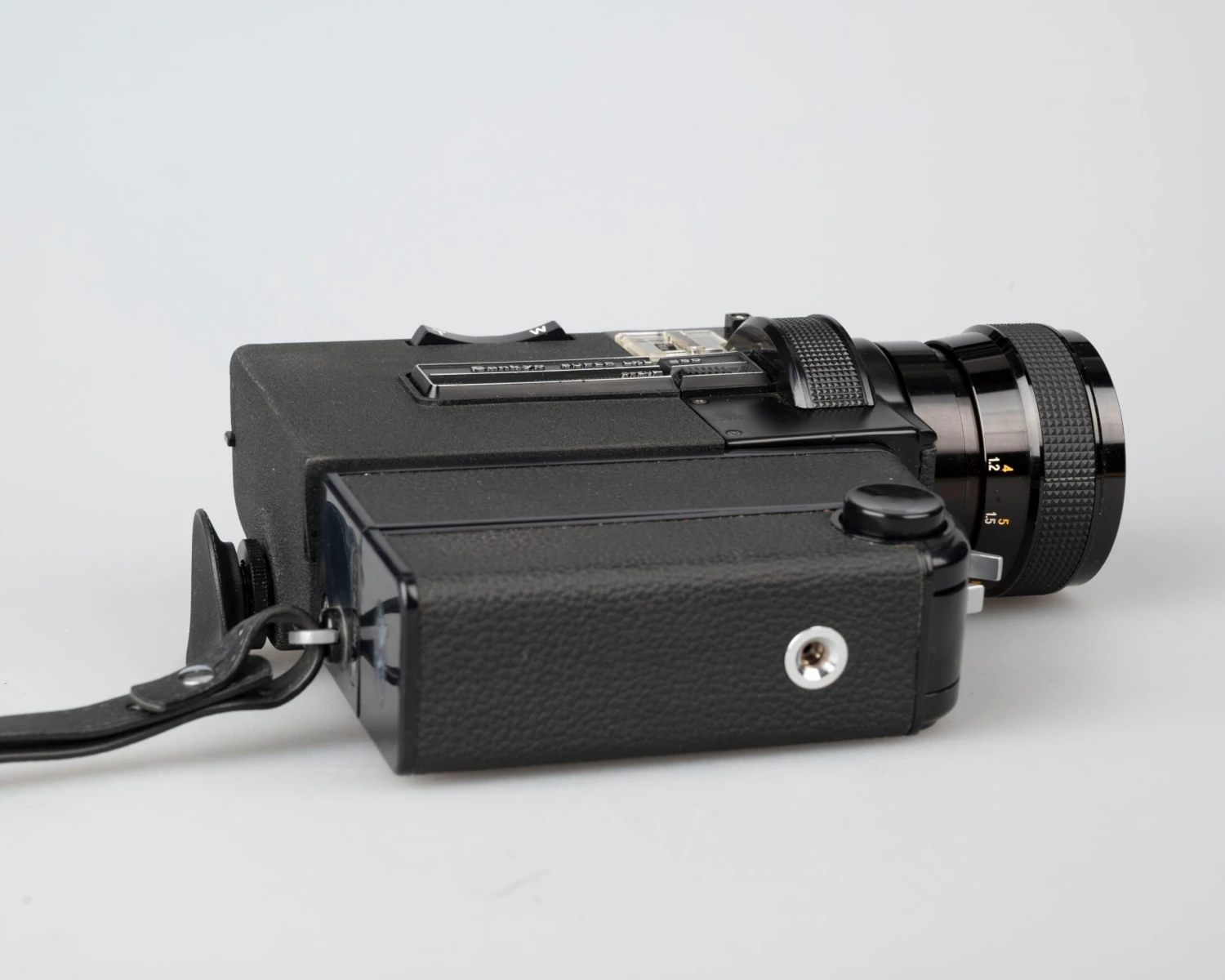 Sankyo Super LXL 250 Super 8 Camera W/ Case + Manual (serial 208792)(Sankyo Super Lxl 250 Super 8 Camera W Case Manual Serial 208792) 11 Sankyo Super LXL 250 Super 8 Camera W/ Case + Manual (serial 208792)(Sankyo Super Lxl 250 Super 8 Camera W Case Manual Serial 208792) - Image 11