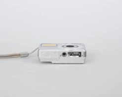 Sony Cyber-Shot DSC-S730 7.2 MP Digicam W/ 2 GB Memory Card (uses AA Batteries)(Sony Cyber Shot Dsc S730 7 2 Mp Digicam W 2 Gb Memory Card Uses Aa Batteries) -Vintage Camera Store sony cyber shot dsc s730 7mp digicam camera 20240729 2165