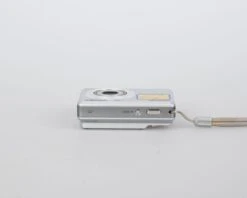 Sony Cyber-Shot DSC-S730 7.2 MP Digicam W/ 2 GB Memory Card (uses AA Batteries)(Sony Cyber Shot Dsc S730 7 2 Mp Digicam W 2 Gb Memory Card Uses Aa Batteries) -Vintage Camera Store sony cyber shot dsc s730 7mp digicam camera 20240729 2166