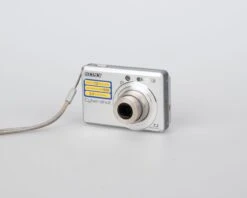 Sony Cyber-Shot DSC-S730 7.2 MP Digicam W/ 2 GB Memory Card (uses AA Batteries)(Sony Cyber Shot Dsc S730 7 2 Mp Digicam W 2 Gb Memory Card Uses Aa Batteries) -Vintage Camera Store sony cyber shot dsc s730 7mp digicam camera 20240729 2167
