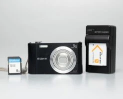 Sony Cyber-Shot DSC-W800 20MP Digicam W/ 8 GB Memory Card + Charger + Battery (serial 0520910)(Sony Cyber Shot Dsc W800 20mp Digicam W 8 Gb Memory Card Charger Battery Serial 0520910)