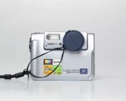 Sony Cyber-Shot DSC-F55DX 3.3 MP CCD Sensor Digicam W/ 64MB Memory Stick Card + Battery + Charger(Sony Cyber Shot Dsc F55dx 3 3 Mp Ccd Sensor Digicam W 64mb Memory Stick Card Battery Charger) -Vintage Camera Store sony cybershot DSC F55DX digicam 20250327 10