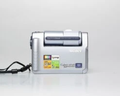 Sony Cyber-Shot DSC-F55DX 3.3 MP CCD Sensor Digicam W/ 64MB Memory Stick Card + Battery + Charger(Sony Cyber Shot Dsc F55dx 3 3 Mp Ccd Sensor Digicam W 64mb Memory Stick Card Battery Charger) -Vintage Camera Store sony cybershot DSC F55DX digicam 20250327 6