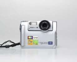 Sony Cyber-Shot DSC-F55DX 3.3 MP CCD Sensor Digicam W/ 64MB Memory Stick Card + Battery + Charger(Sony Cyber Shot Dsc F55dx 3 3 Mp Ccd Sensor Digicam W 64mb Memory Stick Card Battery Charger) -Vintage Camera Store sony cybershot DSC F55DX digicam 20250327 9