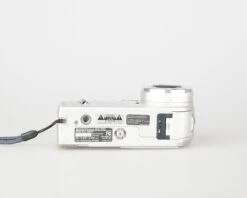 Other Sony Cyber-Shot DSC-P52 3.1 MP CCD Sensor Digicam W/ 16MB Memory Stick Card (uses AA Batteries)(Sony Cyber Shot Dsc P52 3 1 Mp Ccd Sensor Digicam W 16mb Card Uses Aa Batteries) -Vintage Camera Store sony cybershot dsc p52 digicam 202306074404