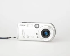 Other Sony Cyber-Shot DSC-P52 3.1 MP CCD Sensor Digicam W/ 16MB Memory Stick Card (uses AA Batteries)(Sony Cyber Shot Dsc P52 3 1 Mp Ccd Sensor Digicam W 16mb Card Uses Aa Batteries) -Vintage Camera Store sony cybershot dsc p52 digicam 202306074408