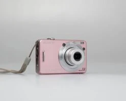 Sony Cyber-Shot DSC-W55 7.2 MP Digicam W/ 8 GB Memory Card + Charger + Battery + Case (serial 7444403)(Sony Cyber Shot Dsc W55 7 2 Mp Digicam W 8 Gb Memory Card Charger Battery Case Serial 7444403) -Vintage Camera Store sony cybershot dsc w55 digital camera serial 7444403 20241210 8