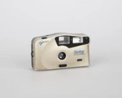 Vivitar BV2000 Date-A-Print 35mm Film Camera(Vivitar Bv2000 Date A Print 35mm Film Camera) -Vintage Camera Store vivitar BV2000 date a print 35mm film pns camera 20240725 1970