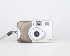 Vivitar Z360 35mm Camera W/ Case (serial K874096)(Vivitar Z360 35mm Camera W Case Serial K874096)