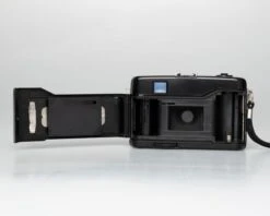 Yashica ME-1 35mm Viewfinder Camera W/ CS-10 Flash (serial 059277) | Film🎞tested(Yashica Me 1 35mm Viewfinder Camera W Flash Serial 059277) -Vintage Camera Store yashica ME1 35mm film viewfinder camera serial 059277 20241212