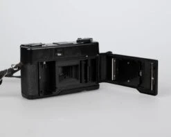 Yashica MF-1 35mm Viewfinder Camera W/ Ever-ready Case (serial 5295469)(Yashica Mf 1 35mm Viewfinder Camera W Ever Ready Case Serial 5295469) -Vintage Camera Store yashica MF 1 35mm film viewfinder camera serial 5295469 20240720 1795