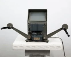 Yashica Editor Model III 8mm Film Viewer/editor(Yashica Editor Model Iii 8mm Film Viewer Editor) -Vintage Camera Store yashica editor model III regular 8mm viewer 202209081763