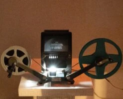 Yashica Editor Model III 8mm Film Viewer/editor(Yashica Editor Model Iii 8mm Film Viewer Editor)