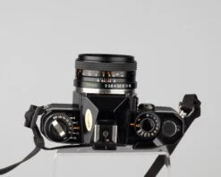 Yashica FX-D 35mm Film SLR + 50mm F1.9 Lens (serial 253099)(Yashica Fx D 35mm Film Slr 50mm F1 9 Lens Serial 253099) 12 Yashica FX-D 35mm Film SLR + 50mm F1.9 Lens (serial 253099)(Yashica Fx D 35mm Film Slr 50mm F1 9 Lens Serial 253099) -Vintage Camera Store yashica fx d serial 253099 202206261201