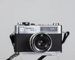 Yashica MG-1 Rangefinder 35mm Camera (serial 70600635)(Yashica Mg 1 Rangefinder 35mm Camera Serial 70600635) -Vintage Camera Store yashica mg 1 serial 70600635 20211206 854