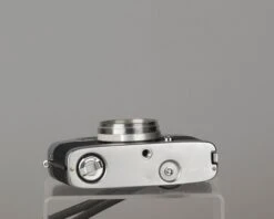 Yashica Mimy Half-frame 35mm Camera Plus Braun Flash(Yashica Mimy Half Frame 35mm Camera Plus Braun Flash) -Vintage Camera Store yashica mimy half frame35mm withBraunFlash 20201028 150